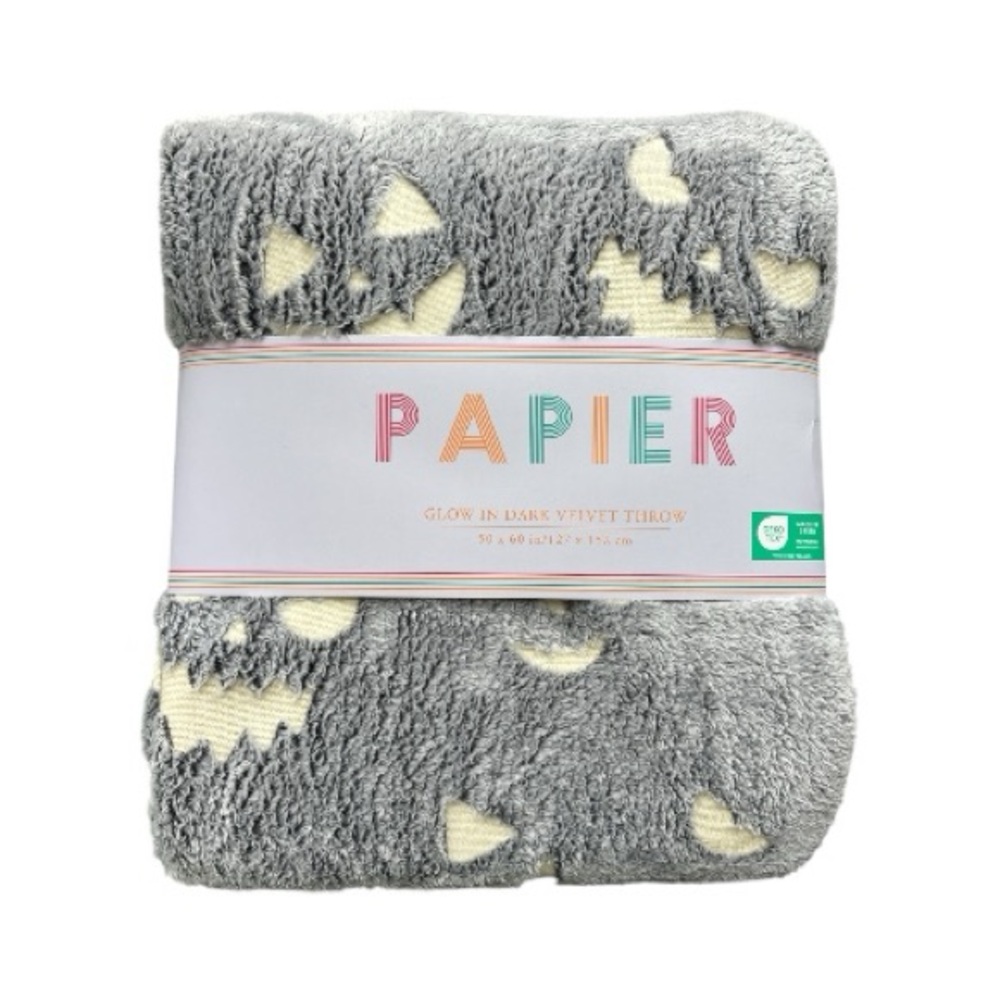 Papier NEW Glow in the Dark Velvet Throw Eyes Mouth Halloween 50 x 60 Polyester